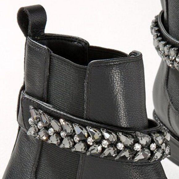 WHBM $200 Ankle Charm Chelsea Boots Removable Gem Strap 10 - Picture 6 of 7